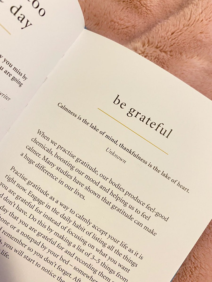 Adel2viera's tweet image. I received an interesting book recommendation, The Art of Calm Living: How to Find Calm and Live Peacefully.
It says that this book is for people with high stress levels, hmm, does that include me? 😱😱 #calmliving #peacefully #livepeacefully