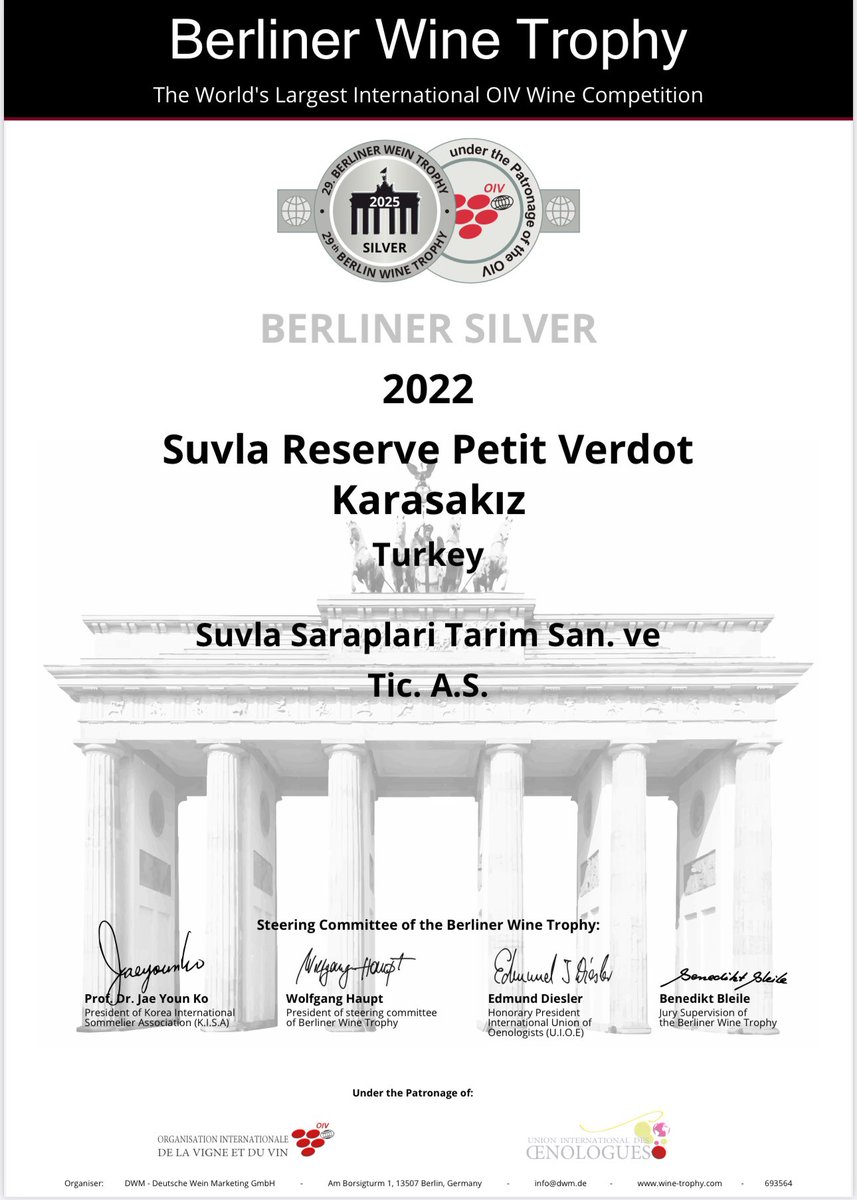 Berliner Wein Trophy uluslararası şarap yarışmasından Suvla şarapları 2 Altın, 1 Gümüş madalyaya layık görüldü.

#suvla #suvlawines #berlinerweintrophy  #awardedwines #goldmedal #gallipolipeninsula #winesoftürkiye #türkiye #topwineries