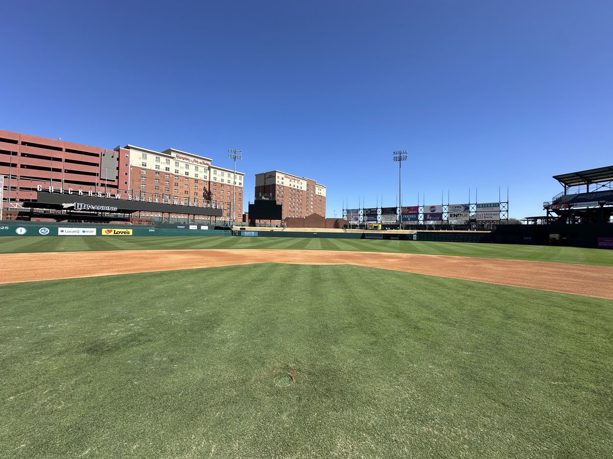 Field progressing as we get into the brunt of our High school games the next two weeks. Hoping the warmer weather continues, really proud of the staff and all the hard work they have been putting in early in the year.