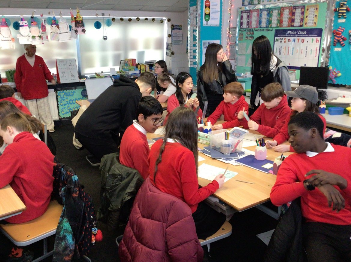 MissJSmithDHT's tweet image. ✨ S2 Dream Team - L&amp;amp;T on Tour ✨

🚌 Stop 7️⃣…@AvenueEndPS ✅

S2 demonstrated their leadership qualities with the ‘Future of Smithy’ - Supporting their improvement in Maths #TEAM 🤝

Thanks to Mrs Thomson &amp;amp; @MrPrescottPE for making this possible! 🌟

#AllLearners #AllAchieving