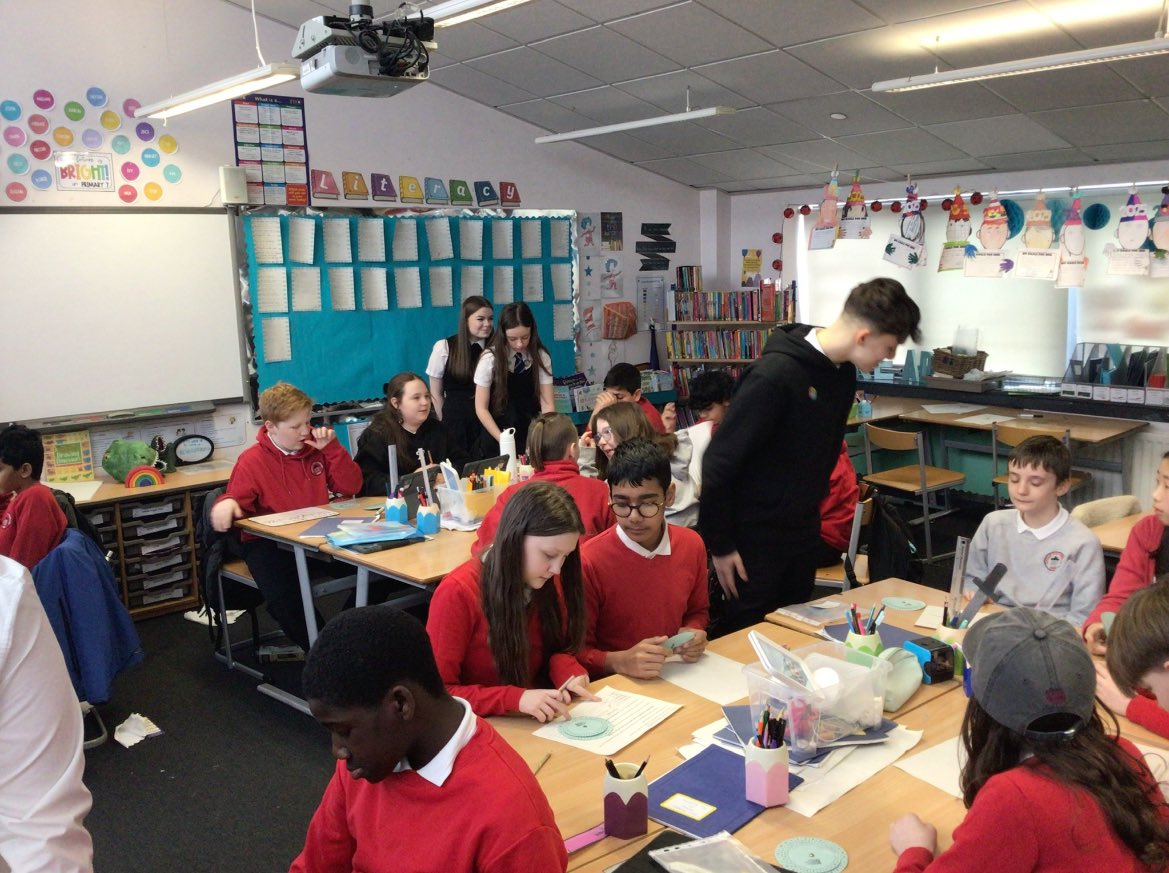 MissJSmithDHT's tweet image. ✨ S2 Dream Team - L&amp;amp;T on Tour ✨

🚌 Stop 7️⃣…@AvenueEndPS ✅

S2 demonstrated their leadership qualities with the ‘Future of Smithy’ - Supporting their improvement in Maths #TEAM 🤝

Thanks to Mrs Thomson &amp;amp; @MrPrescottPE for making this possible! 🌟

#AllLearners #AllAchieving