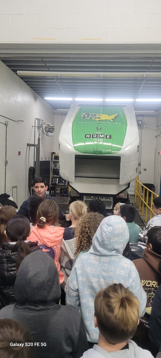 Mr.Pound tweet media