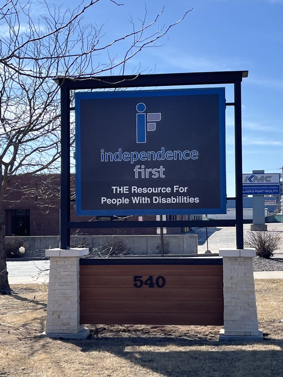 image360NB's tweet image. Check out our latest install! We’ve just completed a stunning new outdoor signage designed to stand out.  

#FreshLook #SignageGoals#newberlin #waukeshacounty #image360newberlin #signage #displays #sign #windowgraphics #vinylgraphics #vinylwrap #printdesign #graphicdesign