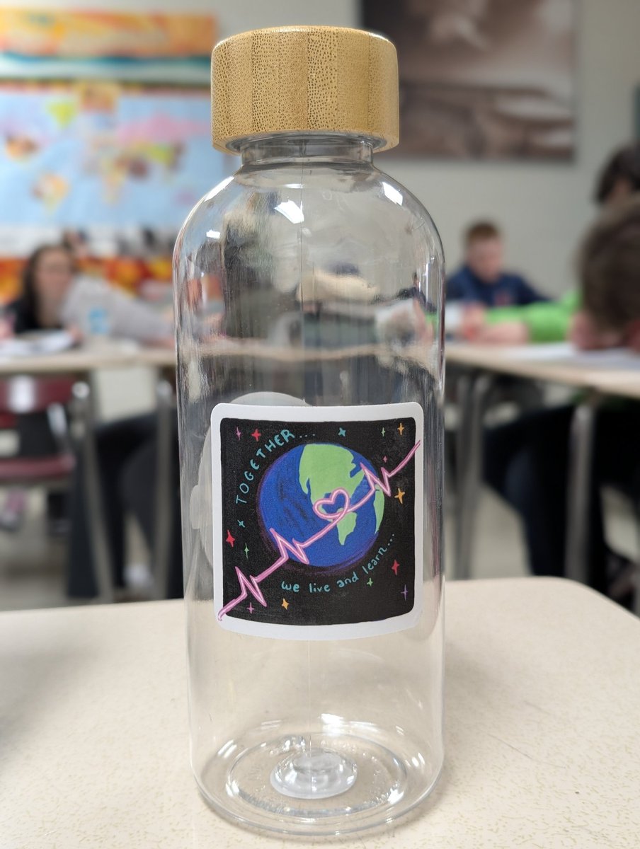 HMSGallagher's tweet photo. 🎉 Congrats to Julie T. from Heritage Middle in Valdese, NC, for winning the #IEW2024 @ParticipateLrng sticker design contest! 🌎✨ Her amazing Global Learning design inspires connection &amp; creativity. Way to go, Julie! 👏🎨 #UnitingOurWorld @GoGlobalEd #GlobalLearning #StudentArt https://t.co/1ioI4HRVgR