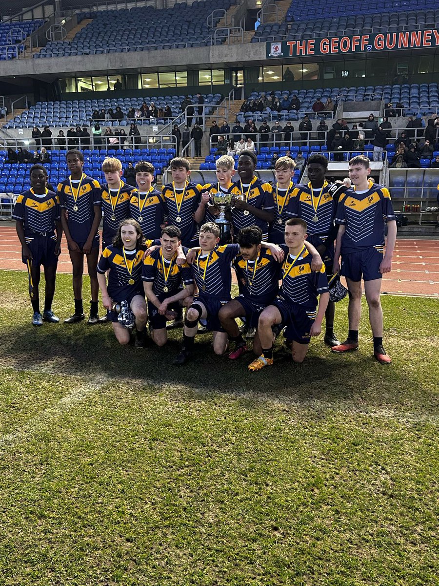 🏉 𝗙𝗨𝗟𝗟 𝗧𝗜𝗠𝗘

An outstanding performance by the Year 9s from <a href="/cockburnschool/">cockburnschool</a> sees them join the Year 10s in adding more silverware to the trophy cabinet!😁🏆

A massive congratulations to the team, and Player of the Match, Ronnie Millward🌟