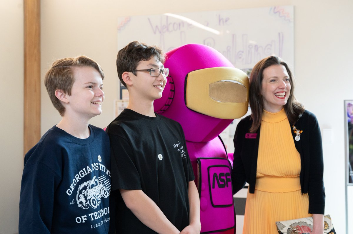 GTResearch_'s tweet photo. We had so much fun hosting Celebrate STEAM to kick off the @ATLSciFest! Here's a sneak peek of some of our photos from the day, but keep your eyes peeled for a reel and story later this week! https://t.co/q7J1Kv4WA1