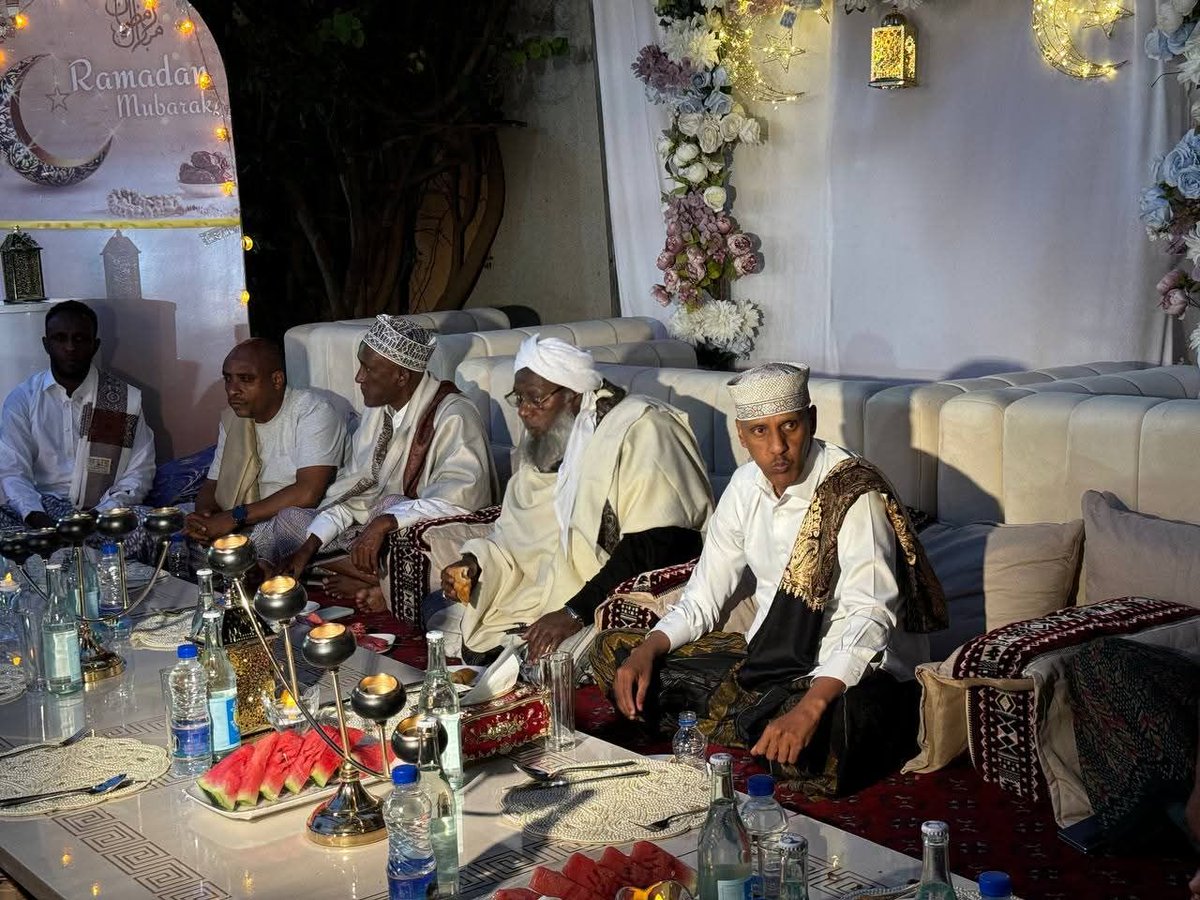 dhonkow's tweet photo. Somali and Afar regional leaders reaffirmed their commitment to lasting peace during an iftar in Jigjiga. Pr. Mustafe &amp; Haji Awal emphasized progress in federalism, peace-building, and the importance of dialogue. Efforts will continue, with a similar event planned for the Afar R. https://t.co/QF9R3ONRjD