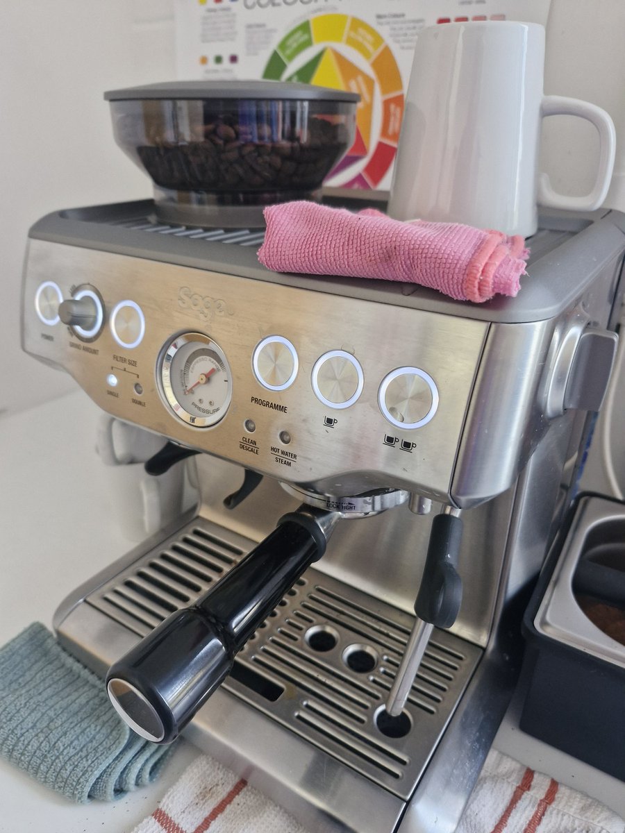 JennyCooneyHEc's tweet image. TYs completed a Barista Training Workshop today. Fantastic opportunity to learn about types of coffee &amp;amp; got lots of practice making them. Great for future hospitality jobs, and when travelling, they have this skill to add to the CV for jobs.  #homeeconomics #hospitalityskills