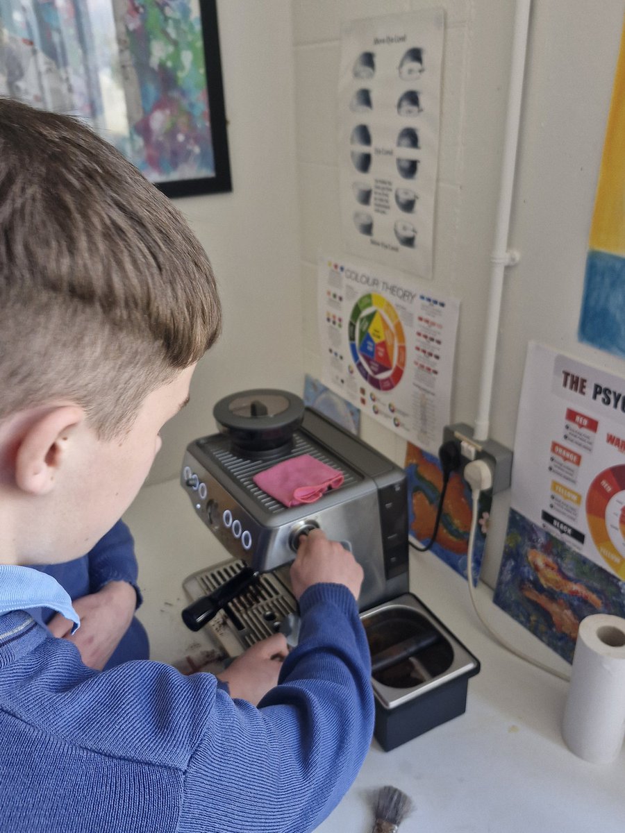 JennyCooneyHEc's tweet image. TYs completed a Barista Training Workshop today. Fantastic opportunity to learn about types of coffee &amp;amp; got lots of practice making them. Great for future hospitality jobs, and when travelling, they have this skill to add to the CV for jobs.  #homeeconomics #hospitalityskills