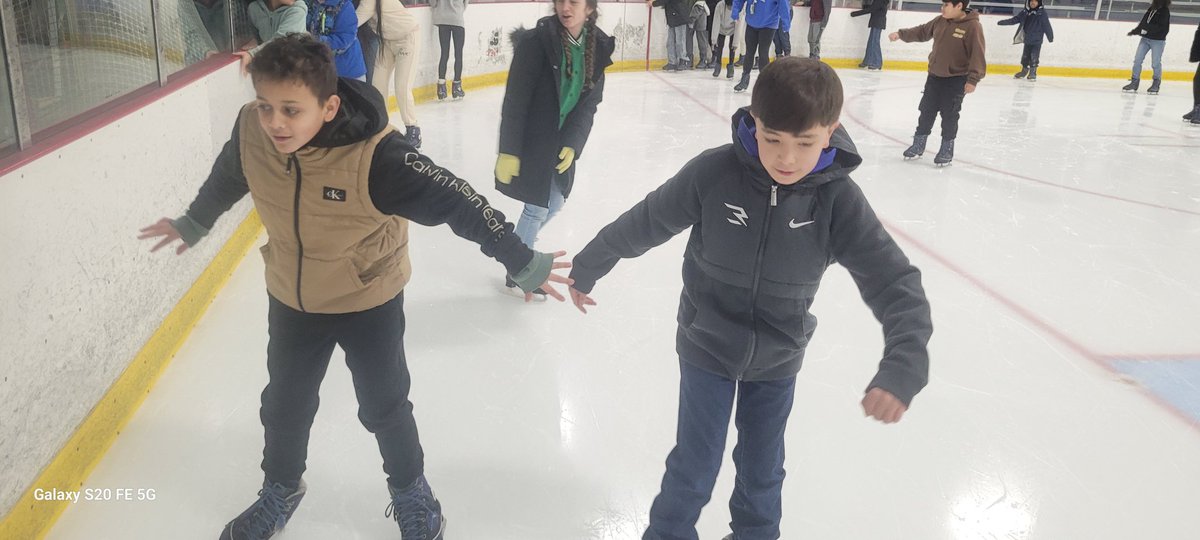 Mr.Pound tweet media