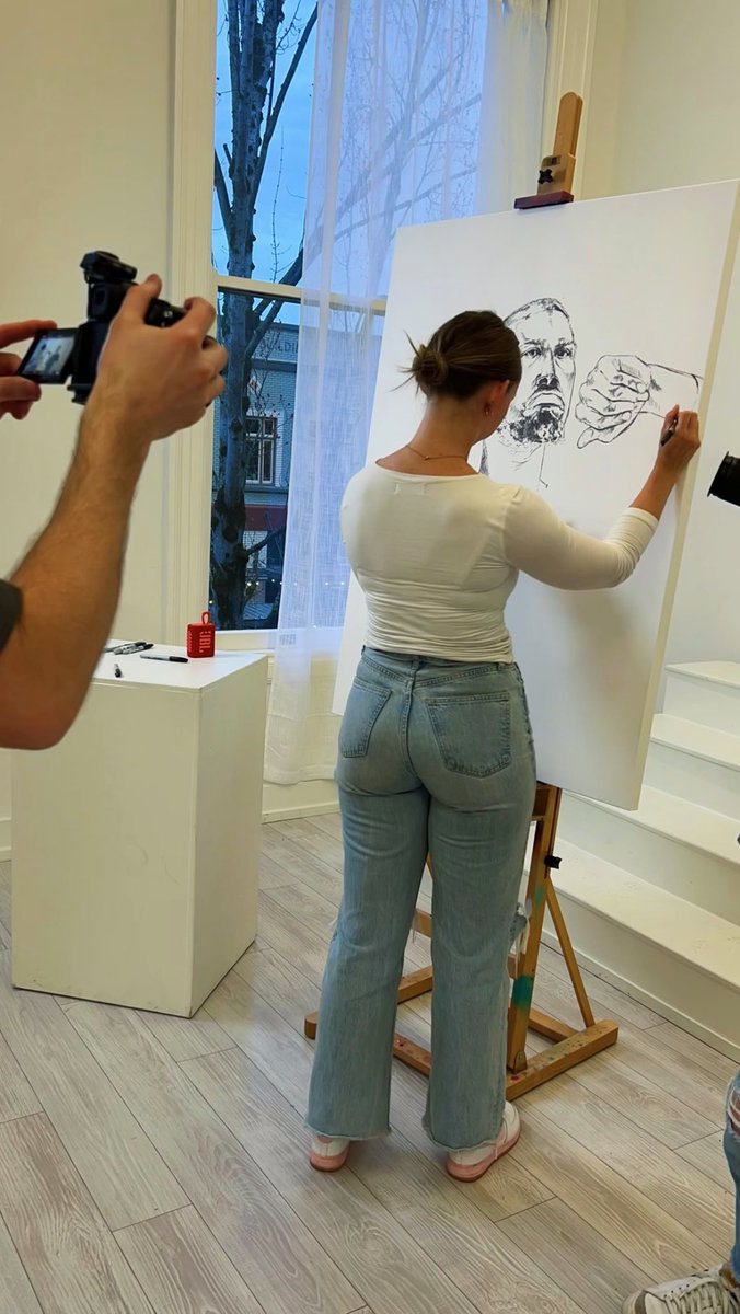 Abby the Sports Artist (@ambitionabby) on Twitter photo Something cool coming soon👀 once again Sharpie x <a href="/Dame_Lillard/">Damian Lillard</a> , but with a twist..stay tuned to find out🤓 #Fearthedeer Something cool coming soon👀 once again Sharpie x <a href="/Dame_Lillard/">Damian Lillard</a> , but with a twist..stay tuned to find out🤓 #Fearthedeer