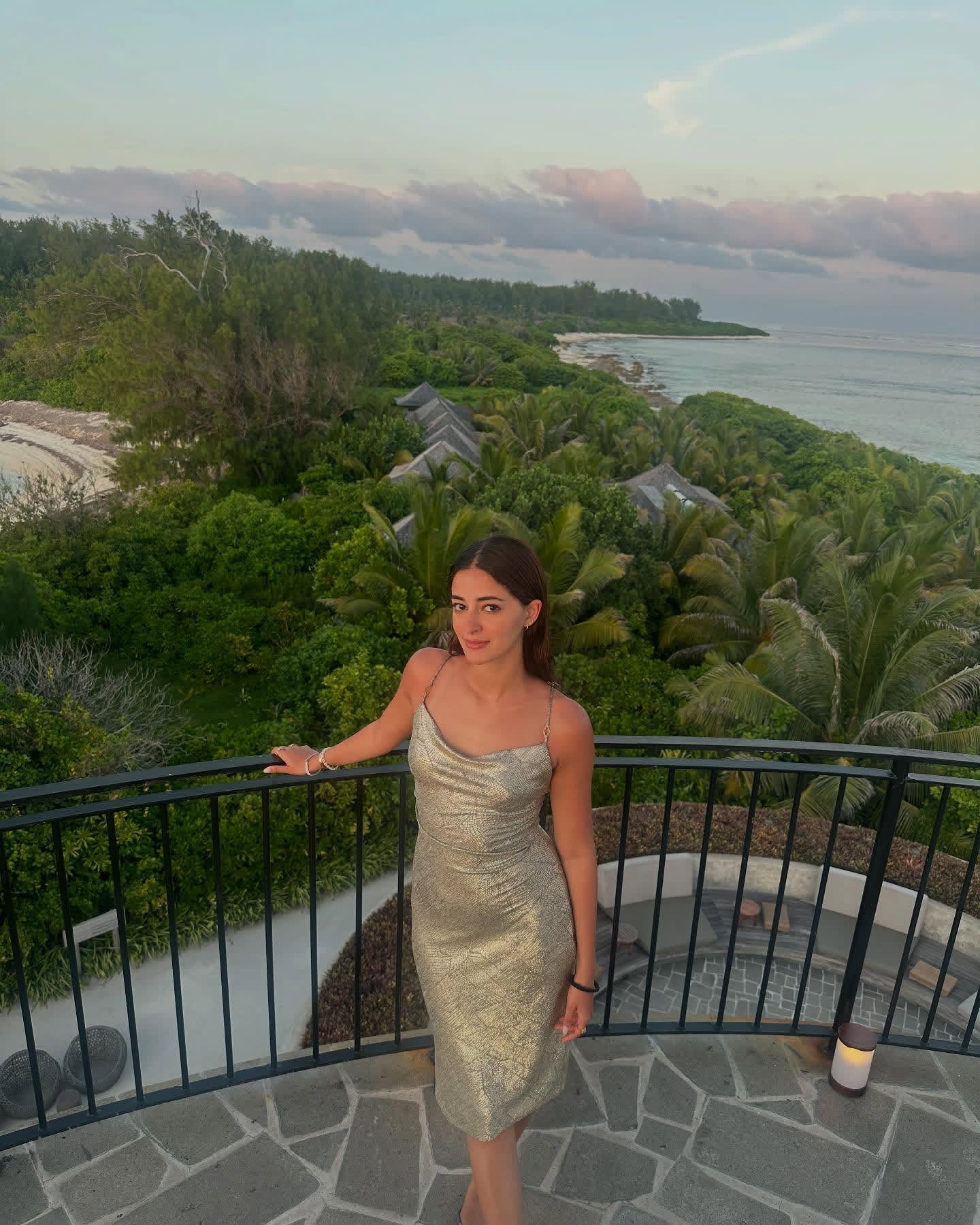 Glsz-t9aAAAKvuK?format=jpg&name=large