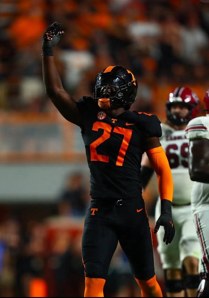 Kadin”QB Kíłłá” Fife (@kad1nfife) on Twitter photo I am Extremely blessed to receive an offer from the University of Tennessee <a href="/DexPreps/">DexPreps</a> <a href="/TDARecruiting/">Touchdown Alabama Recruiting</a> <a href="/jaxon_rose8/">Jaxon Rose</a> <a href="/JohnGarcia_Jr/">John Garcia, Jr.</a> <a href="/samspiegs/">Sam Spiegelman</a> <a href="/SWiltfong_/">Steve Wiltfong</a> <a href="/ChadSimmons_/">ChadSimmons</a> <a href="/adamgorney/">Adam Gorney</a> <a href="/TomLoy247/">Tom Loy</a> <a href="/TomLuginbill/">Tom Luginbill 🇺🇸 🏈</a> <a href="/_DesJohnson/">Mogul</a> <a href="/BuckFitz/">NPA/SUPERMAX 100</a> <a href="/NCEC_Recruiting/">NPA</a> <a href="/coachg76/">Rodney Garner</a> I am Extremely blessed to receive an offer from the University of Tennessee <a href="/DexPreps/">DexPreps</a> <a href="/TDARecruiting/">Touchdown Alabama Recruiting</a> <a href="/jaxon_rose8/">Jaxon Rose</a> <a href="/JohnGarcia_Jr/">John Garcia, Jr.</a> <a href="/samspiegs/">Sam Spiegelman</a> <a href="/SWiltfong_/">Steve Wiltfong</a> <a href="/ChadSimmons_/">ChadSimmons</a> <a href="/adamgorney/">Adam Gorney</a> <a href="/TomLoy247/">Tom Loy</a> <a href="/TomLuginbill/">Tom Luginbill 🇺🇸 🏈</a> <a href="/_DesJohnson/">Mogul</a> <a href="/BuckFitz/">NPA/SUPERMAX 100</a> <a href="/NCEC_Recruiting/">NPA</a> <a href="/coachg76/">Rodney Garner</a>