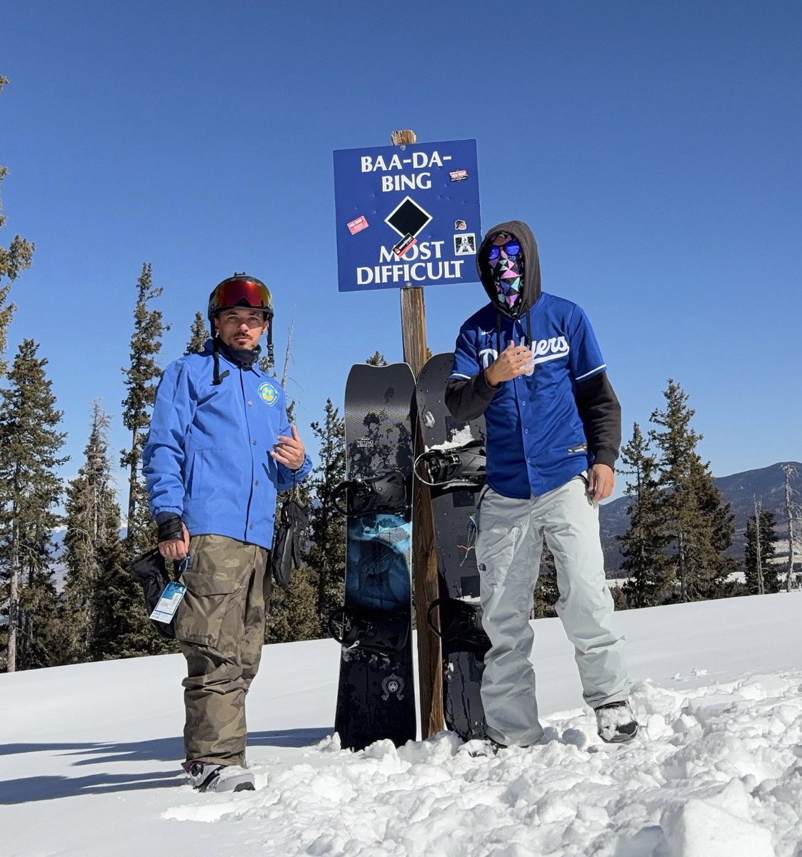 Blue bird, black diamond and brotherly love💙🏔️