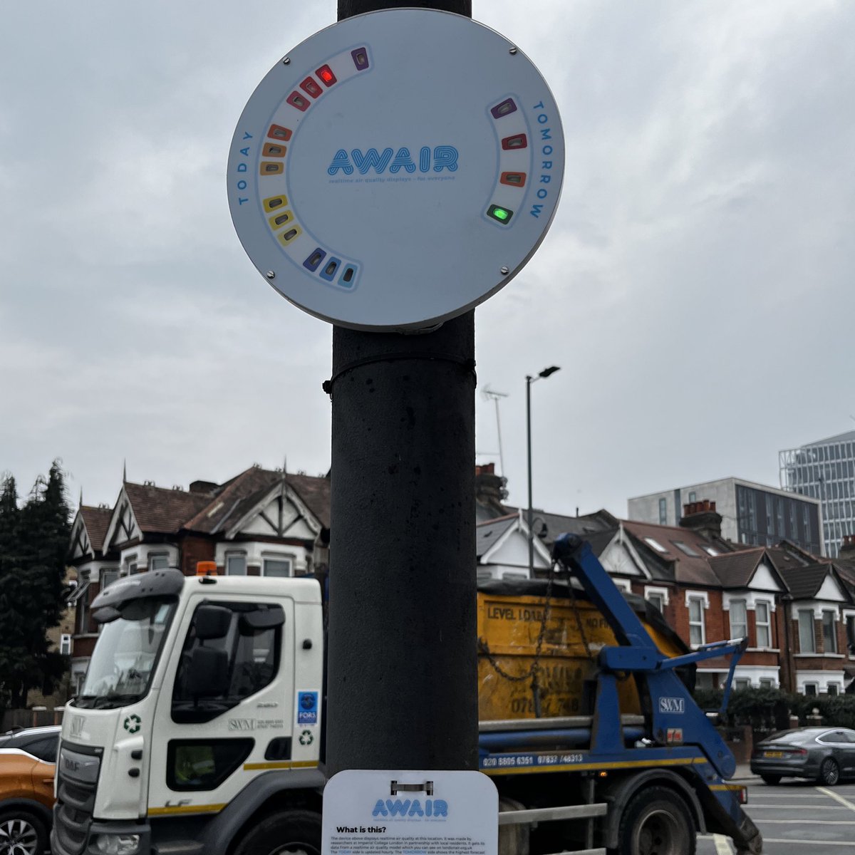 Andrew Grieve (@andygrieveair) on Twitter photo It can be hard to tell if it’s a polluted day in #London.
Thanks to support from <a href="/ImpUrbanHealth/">Impact on Urban Health</a> + lot of hard work over past few years we now have realtime public #airpollution displays in #GipsyHill, #Peckham & #WhiteCity
Thankfully High & V.High doesn’t happen too often 🔴 It can be hard to tell if it’s a polluted day in #London.
Thanks to support from <a href="/ImpUrbanHealth/">Impact on Urban Health</a> + lot of hard work over past few years we now have realtime public #airpollution displays in #GipsyHill, #Peckham & #WhiteCity
Thankfully High & V.High doesn’t happen too often 🔴
