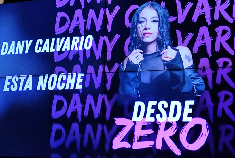 shopsandbrands's tweet photo. ¡Dany Calvario se lució en su primer show en el Lunario!.

Este sábado 8 de marzo, la tapatía Dany Calvario realizó su primera presentación ante cientos de capitalinos en la CDMX, con un gran éxito.

La simpática artista lo dio todo al interpretar varias de sus canciones, mismas que la gente disfrutó y cantó junto con ella. Dany lució su potente voz y emocionó a los asistentes con su apasionada forma de cantar.

Pudimos escuchar entre otras canciones: "Quiéreme", "Días atrás", "Huyendo", "Tatoo", "Curiosa", "Me lo busqué", "Estar Sin Ti".

Dany Calvario compartió escenario con invitados especiales como Any Ceballos, Griss Romero, Samantha Barrón y Emilia Vega iniciando el show. Una noche inolvidable tanto para la artista como para sus fans.

IG: @danycalvariooficial
FB: @DanyCalvarioOficial
YT: @Danycalvario

@Daanycalvario

#danycalvario #danycalvariooficial #concierto #lunario #ocesa #rock #pop