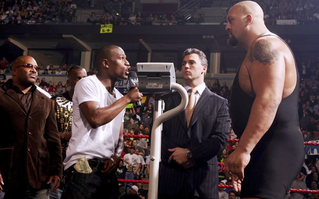 wrestle_hist's tweet photo. 3/10/2008
The Big Show and Floyd Mayweather WrestleMania XXIV weigh-in took place on RAW from the Bradley Center in Milwaukee, Wisconsin.
#WWE #WWERaw #BigShow #PaulWight #FloydMayweather #Money #ShaneMcMahon #ShaneOMac #HereComesTheMoney #MoneyTalks #TheBoyWonder https://t.co/6sS9Z0m2pw