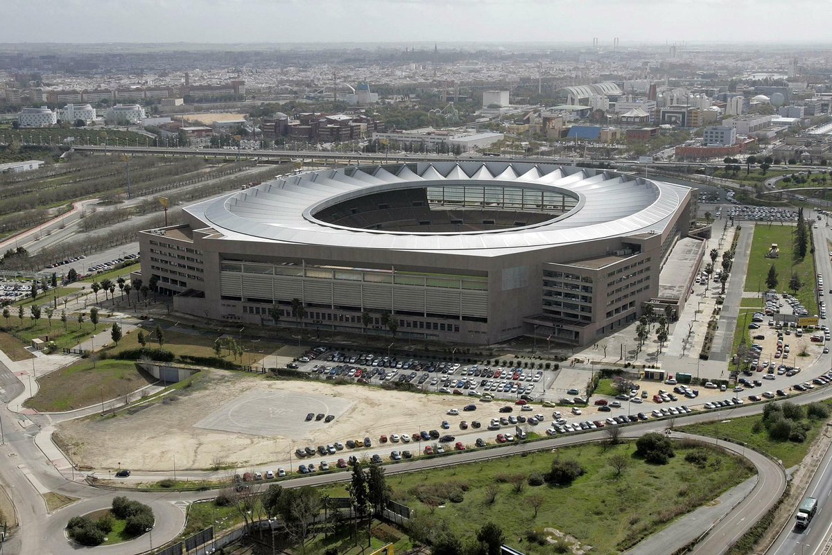 ¿Vais a ir a #LaVeladadelAñoV de <a href="/IbaiLlanos/">Ibai</a> que este año se celebra en el Estadio La Cartuja de Sevilla?

Pues como Sevillano, os voy hacer un hilo sobre donde está situado el lugar y qué tipo de medidas debéis tomar porque es en una fecha ''peligrosa''.

Dentro hilo 🧵