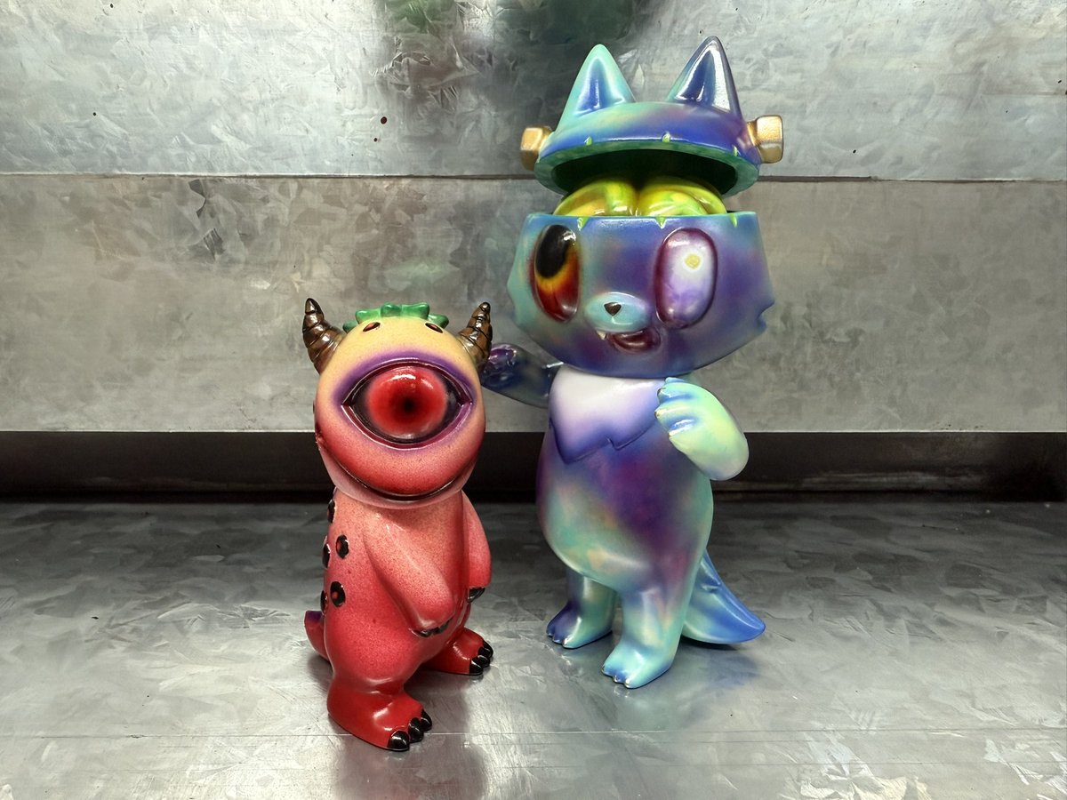 xSAW666x's tweet photo. Bite Morphさんコラボ第二弾🍓🐺🧠
３月16日のシカフェスでの販売です😈 https://t.co/s6YVGauvox