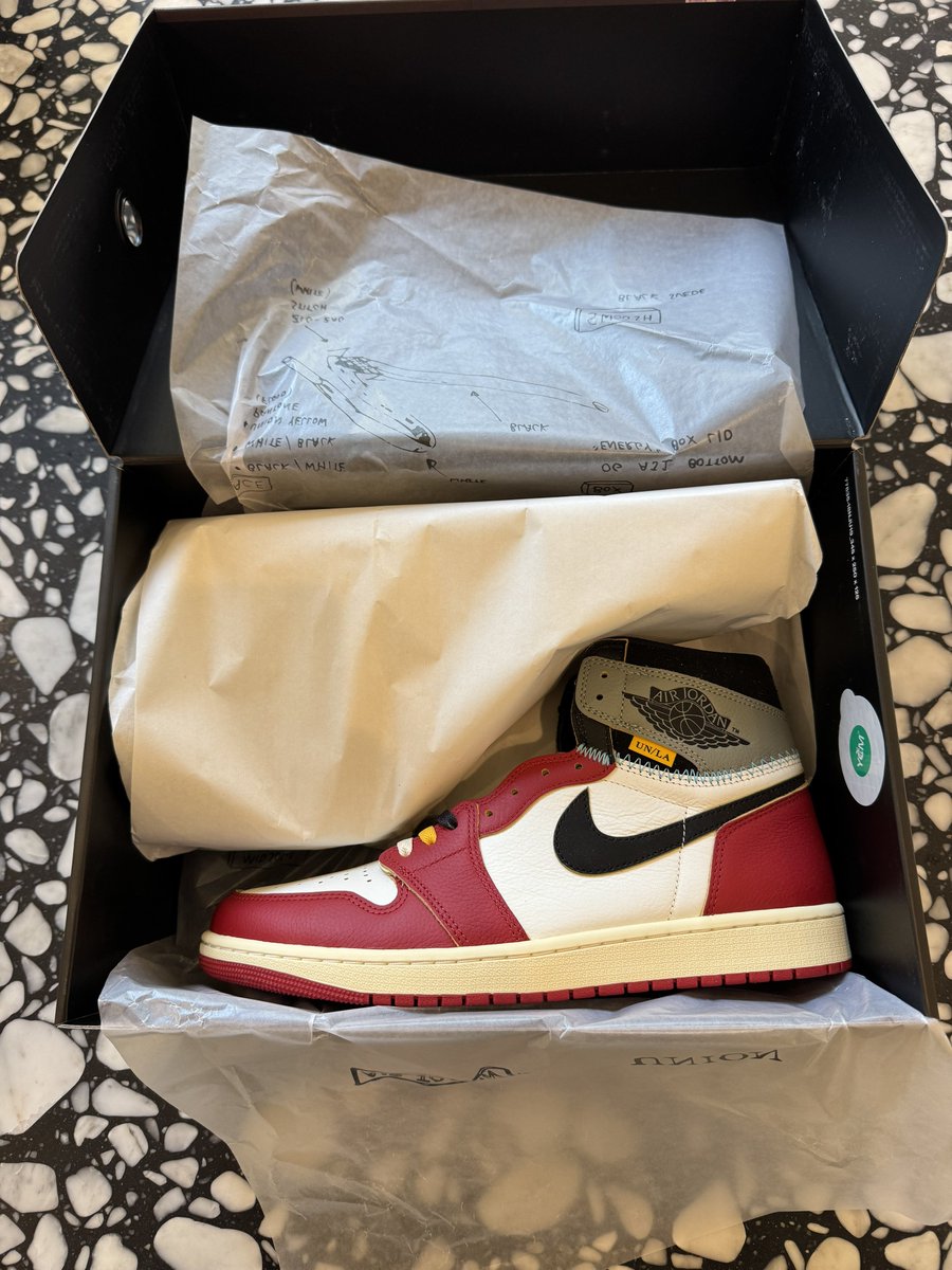 J23 iPhone App tweet media