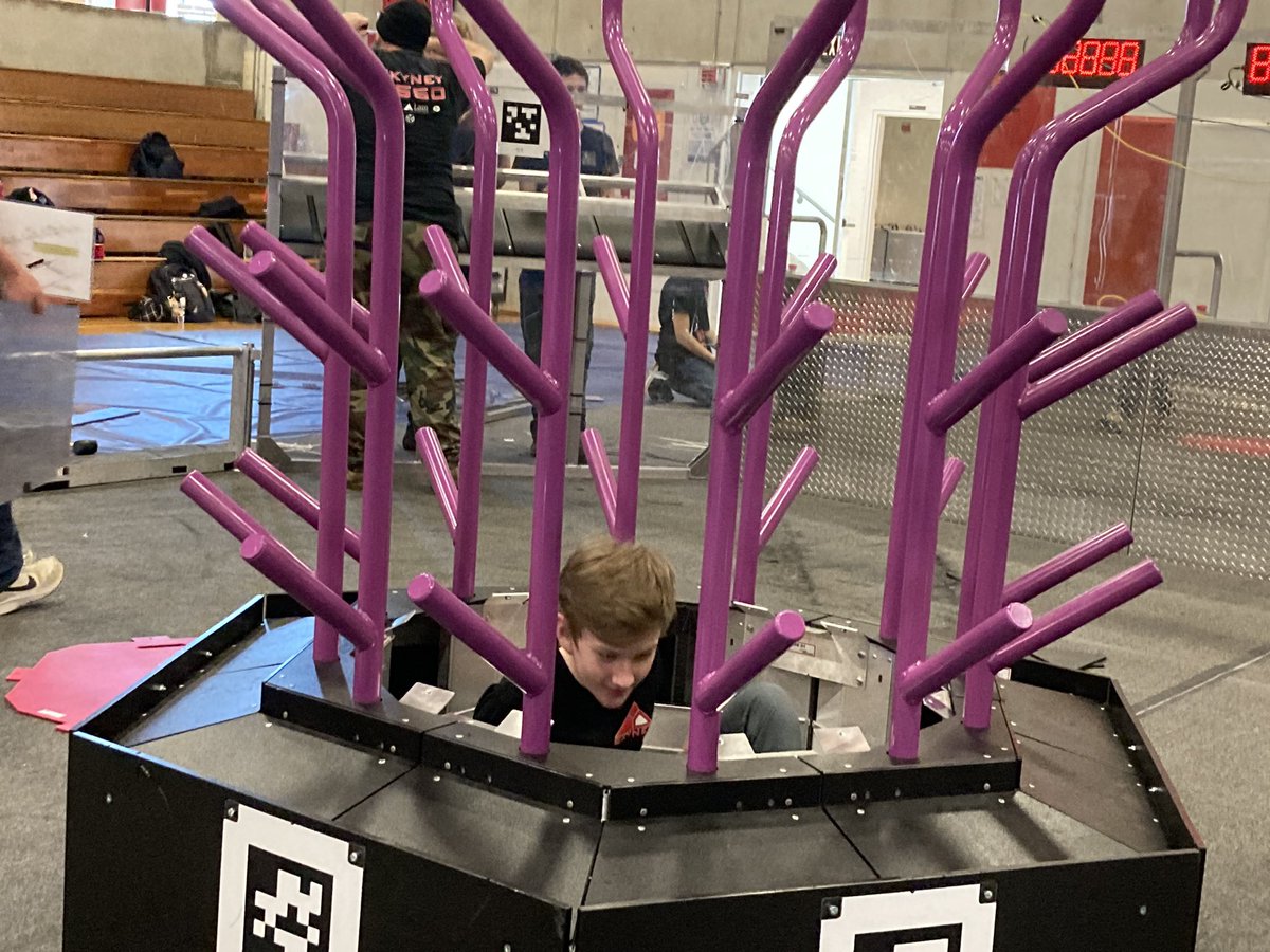 Skynet_Robotics's tweet image. The competition at CAIS (clackamas academy of industrial sciences) was a success for Skynet! The team got to see a different side of competition by hosting and choosing not to compete this year. We are all proud of our lovely mentor for earning the “outstanding volunteer” award.