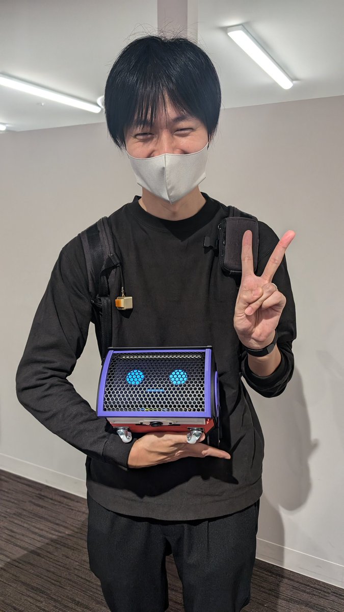 展示物持ち歩き来場者勢1 :ふーぴんさん <a href="/FoopingTech/">ふーぴん サイバーガジェット屋</a> 

かわいい自作ガジェットを持ち込んで頂き、只者ではない感が溢れていました。
#NT松戸