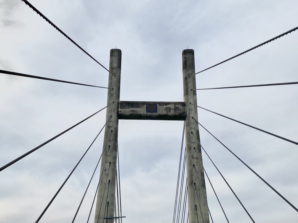 macaron1472's tweet photo. #マカロン橋梁コレクション
#斜張橋

木次大橋 https://t.co/DBAglMQOOy