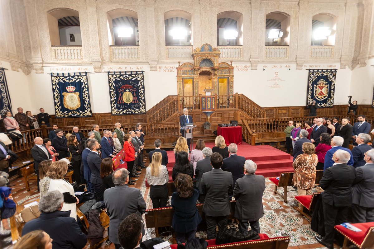 En el acto de entrega de los XXI Premios Anuales de la <a href="/FundacionRBS/">FundacionRBS</a> en la <a href="/UAHes/">Universidad Alcalá</a> 

Enhorabuena a los premiados por su talento, por sus firmes valores y por contribuir a construir una sociedad mucho mejor

Gracias a todos los que formáis la <a href="/FundacionRBS/">FundacionRBS</a>. Siempre a vuestro lado