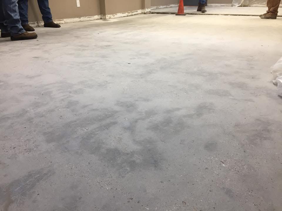 DCConceptsDFW's tweet photo. Our resin mortar is designed to withstand up to 17,000 PSI, strong against heavy machinery, high-traffic areas, and extreme conditions. 

From slow-cure options for deep repairs to rapid-cure solutions for fast turnarounds, we have the right product to keep your operation moving. https://t.co/OEPp0VHwGI