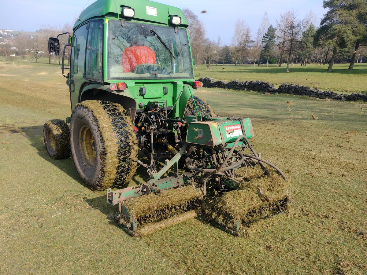 Ianshaw97009575's tweet photo. Started on scarifying fairways today &amp; also put another drain back together &amp; cleared up round drains on 2nd. https://t.co/KSActLuwxv