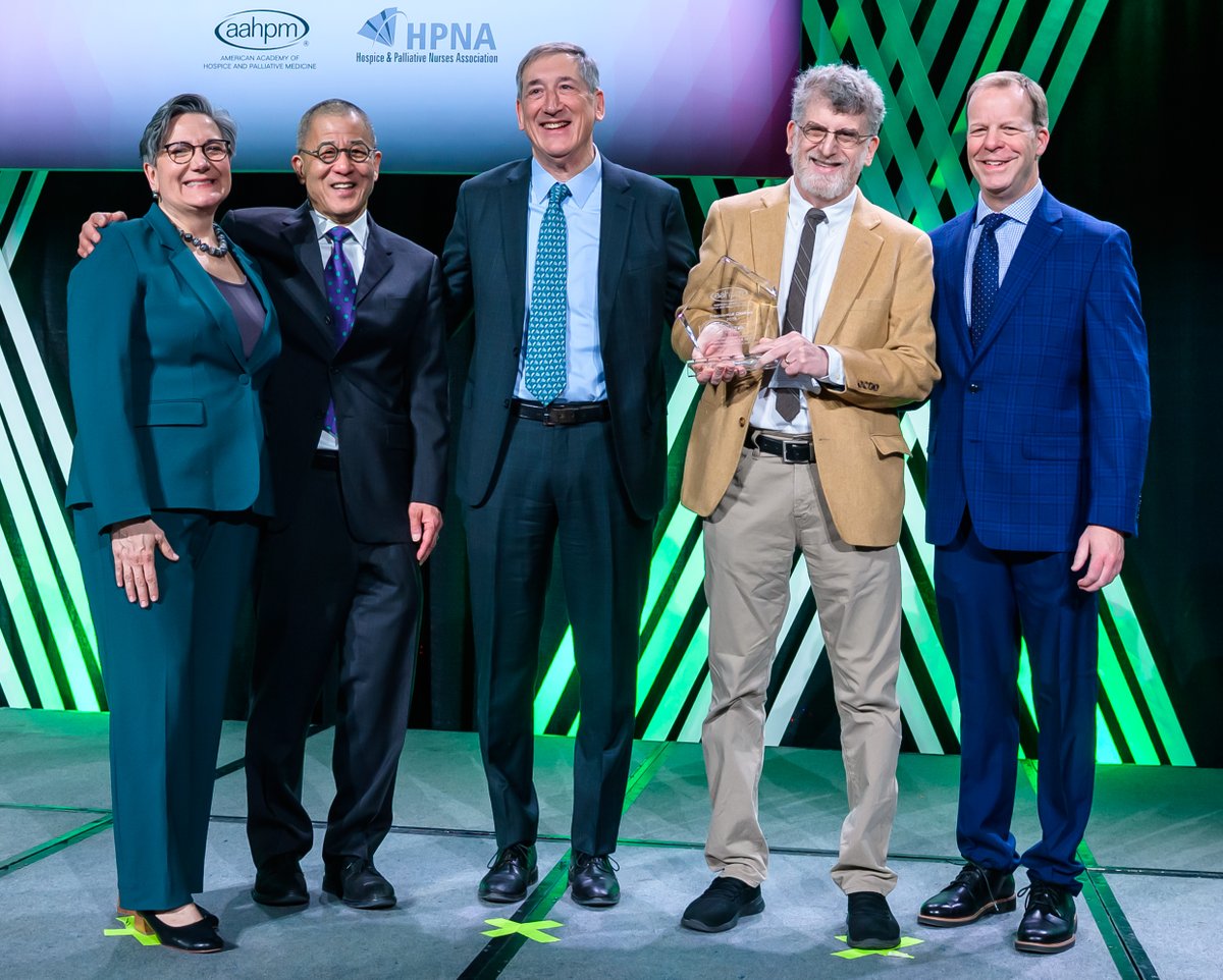 VitalTalk founders proudly receiving an AAHPM Presidential Citation Award at the 2025 Annual Assembly. This prestigious honor recognizes the collective dedication and impact of our organization in advancing communication in hospice and palliative care. #AAHPM2025 #HPM #VitalTalk