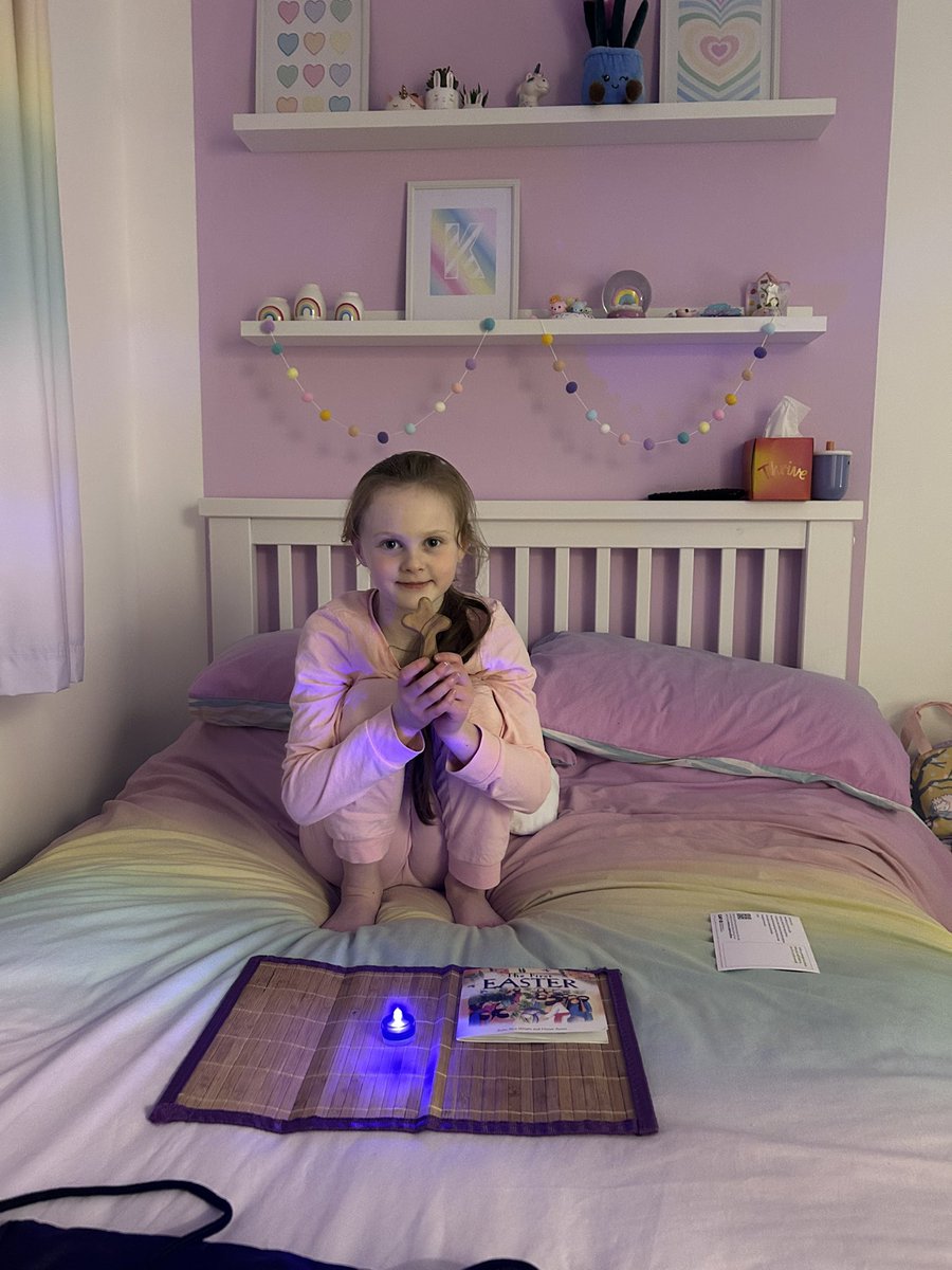 StaiteToni's tweet photo. @stannesrcp Katie enjoyed her Lenten bag, she wrote her pledge to plant flowers and plants to help the beauty of our world 🪴🌷 https://t.co/g4Gvox0LaF