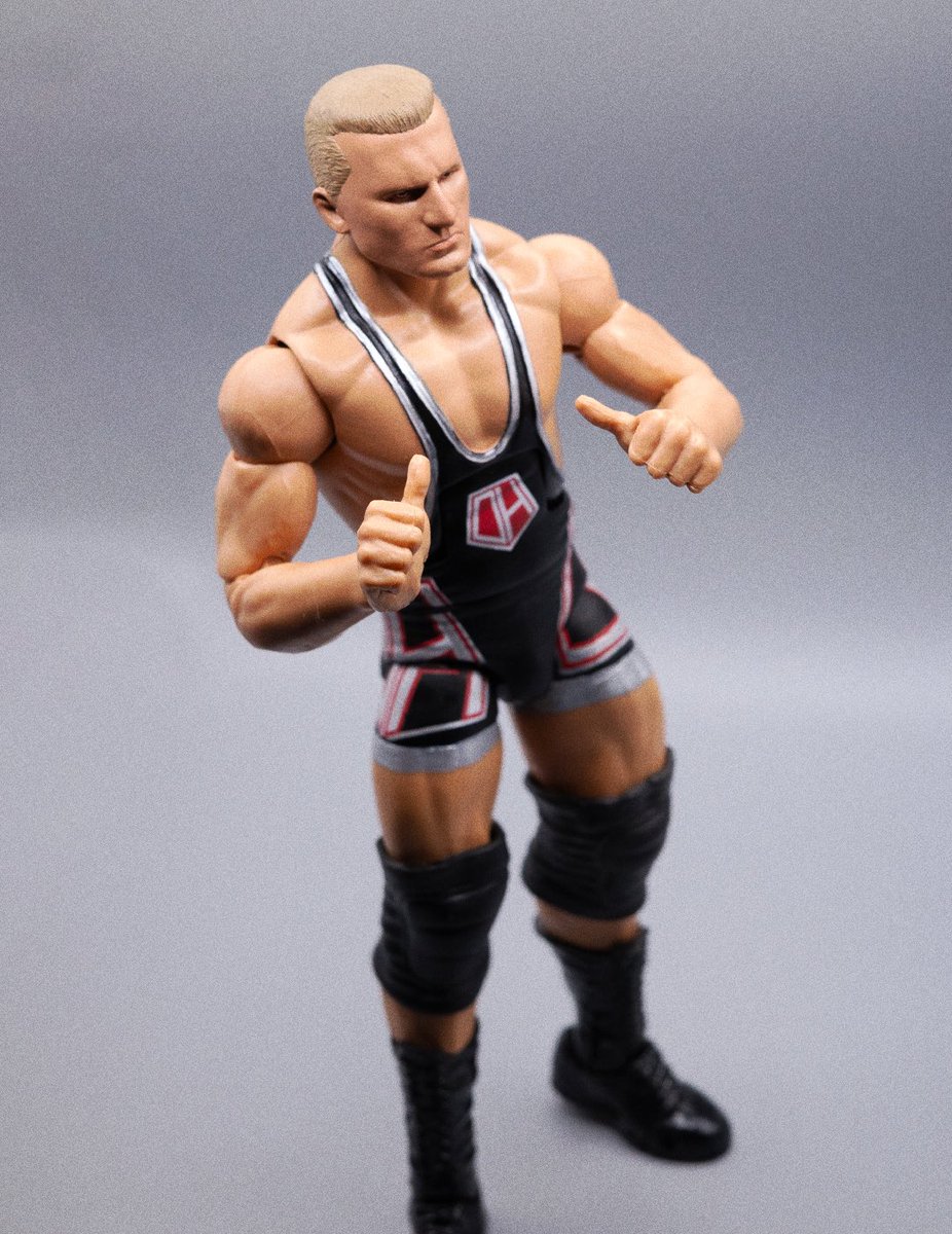 3XRSTUDIO's tweet photo. Owen Hart ‘99 💕 
Available now 🔗 https://t.co/Ym6rpKj1DS
#WrestlingFigures #HandCraftedOriginal https://t.co/e6gehjYxOl