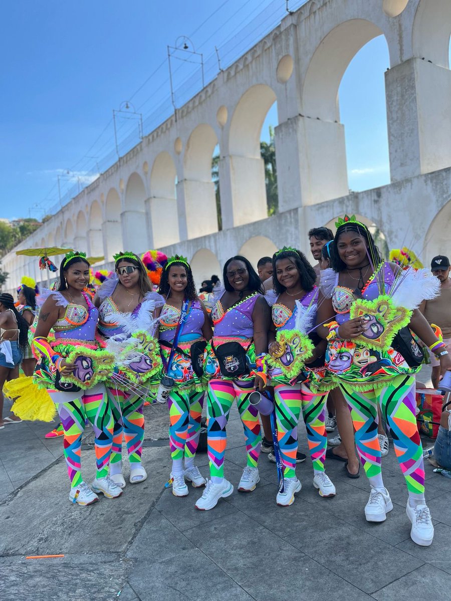MENINAS DA CELEBRIDADE🎭✨ (@meninasdacdd) on Twitter photo 