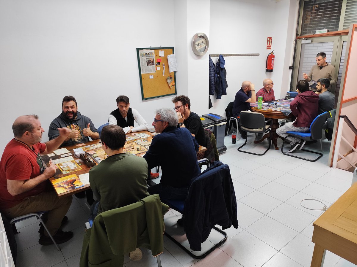 Asociación Lúdica VALHALLA Elkarte Ludikoa tweet media