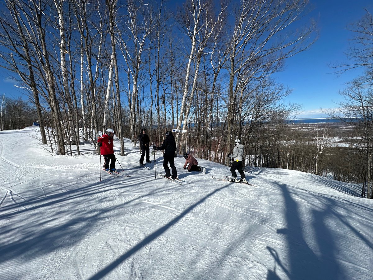 Moriyama Teshima Architects (@moriyamateshima) on Twitter photo Last Friday March 7 was the 23rd MTA Snow Day and the 20th at Osler Bluff. Excellent snow conditions under an epic blue sky. Last Friday March 7 was the 23rd MTA Snow Day and the 20th at Osler Bluff. Excellent snow conditions under an epic blue sky.