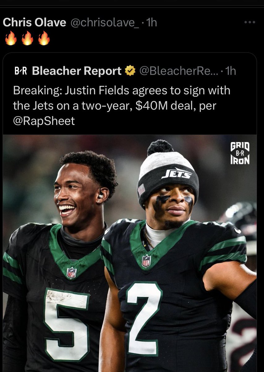 nyflyzone's tweet photo. Olave already showing interest in reuniting with Wilson and Fields 🤔 #jets #justinfields #garrettwilson #chrisolave https://t.co/n9wugmfV6u