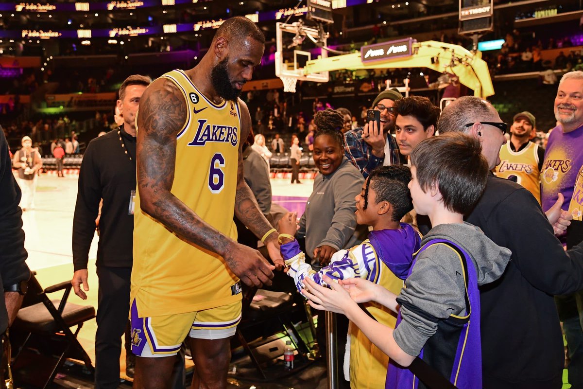 Legion Hoops tweet media