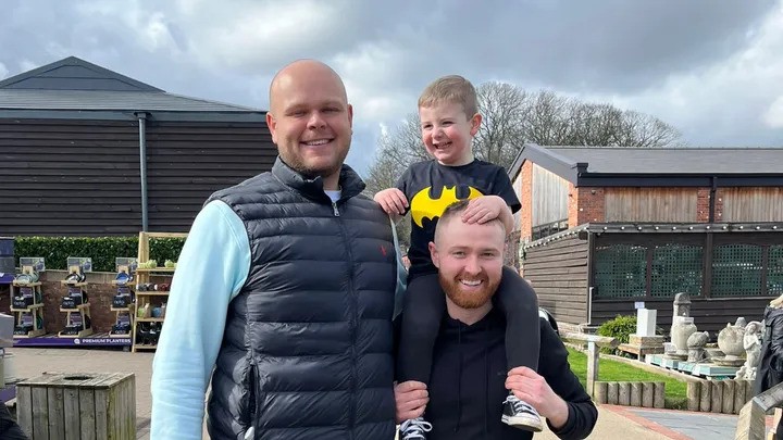 Many of you will know Jonathan 'Jigger' Thomson from his time at HGC. Unfortunately, he recently had the devastating news recently that his Leukemia has returned.

A friend is planning a fundraising walk to raise money for him &amp; also to raise awareness 👉🏻 gofundme.com/f/jigger-thomp…