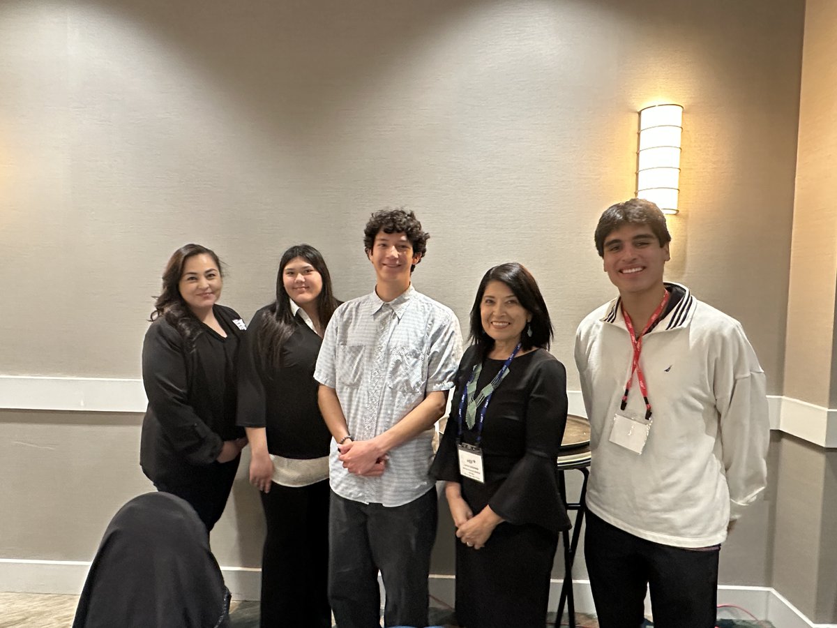 Presspasslc's tweet image. Consider donating to the Hispanic Scholarship Fund. With our changing world, there is a greater need. I’m still in awe by the talent! Hsf.net