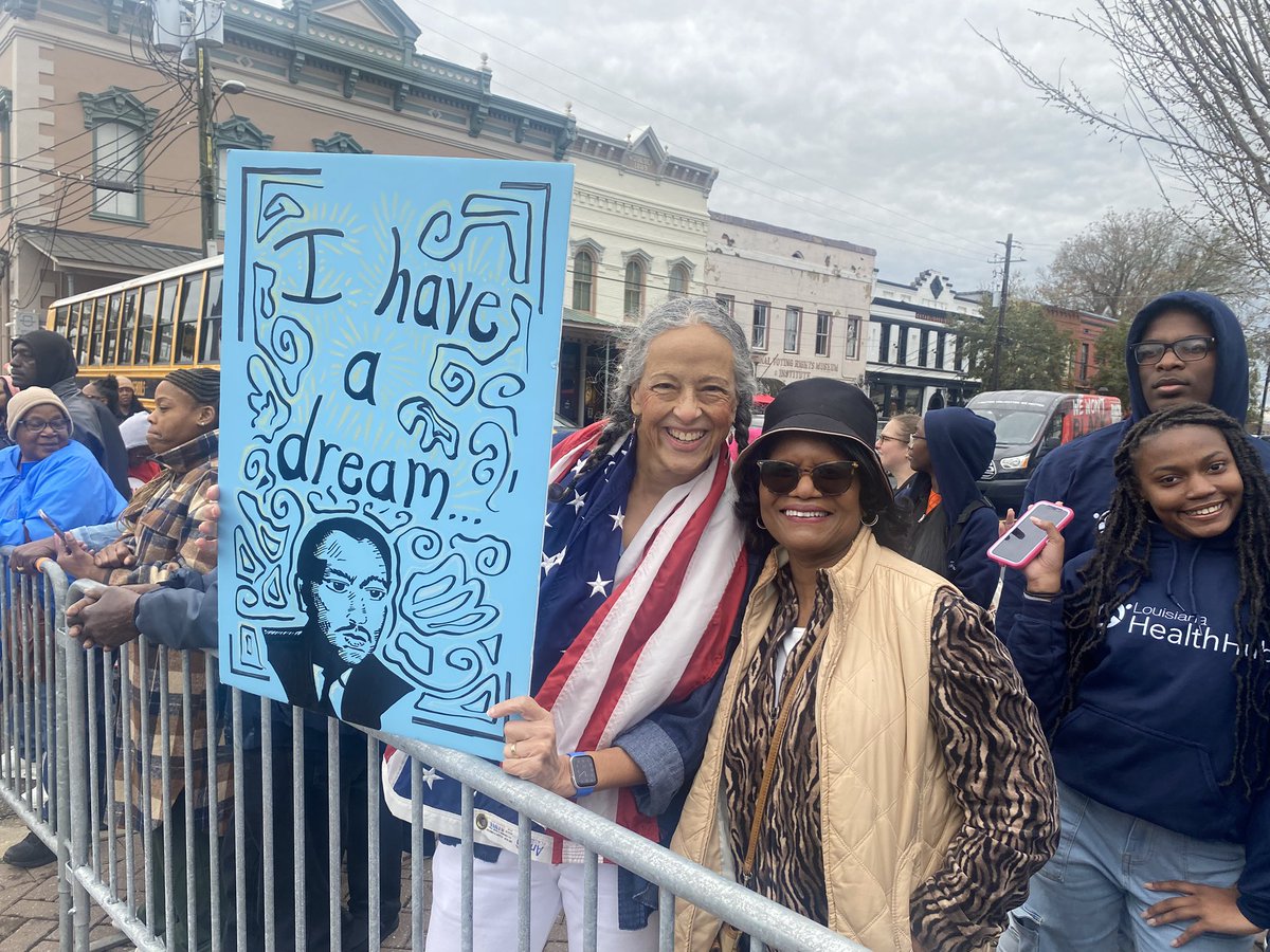 Emily Mosier tweet media