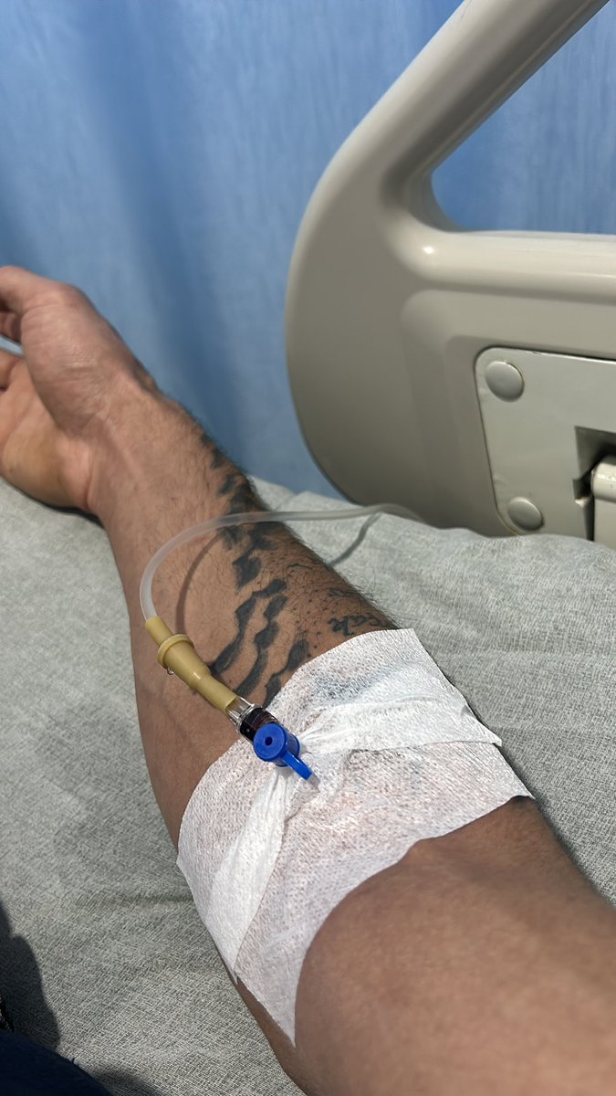 Sen dünyayı gez çeşit çeşit yemek ye gel türkiyede zehirlen..