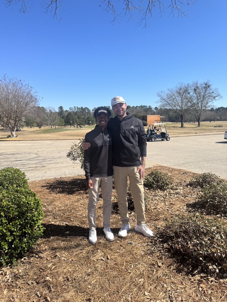 KelvinWhyte2026's tweet photo. At a college tournament at Pinecrest Country Club, thanks for the invite Coach Siler and Baldwin Wallace university, Go Yellowjacket’s 🐝!! https://t.co/uIJQ54t5si