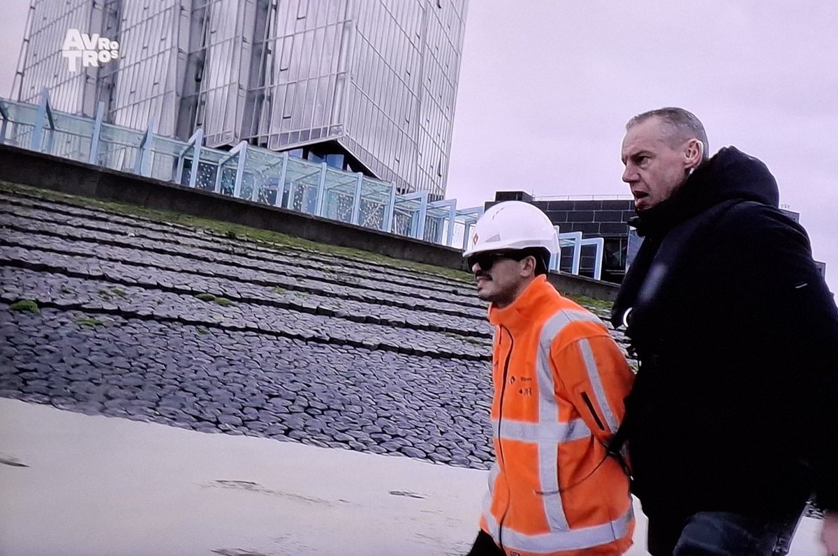 C80814621's tweet image. Wauw, wat een ontknoping! Gefeliciteerd Britt en Willem! Jullie zijn eigenlijk wel de echte winnaars! Gefeliciteerd Dio! En erg sneu voor Geza. Maar het was weer mooi! @HuntedVips #huntedvips #hunted #huntednl @HuntedNL