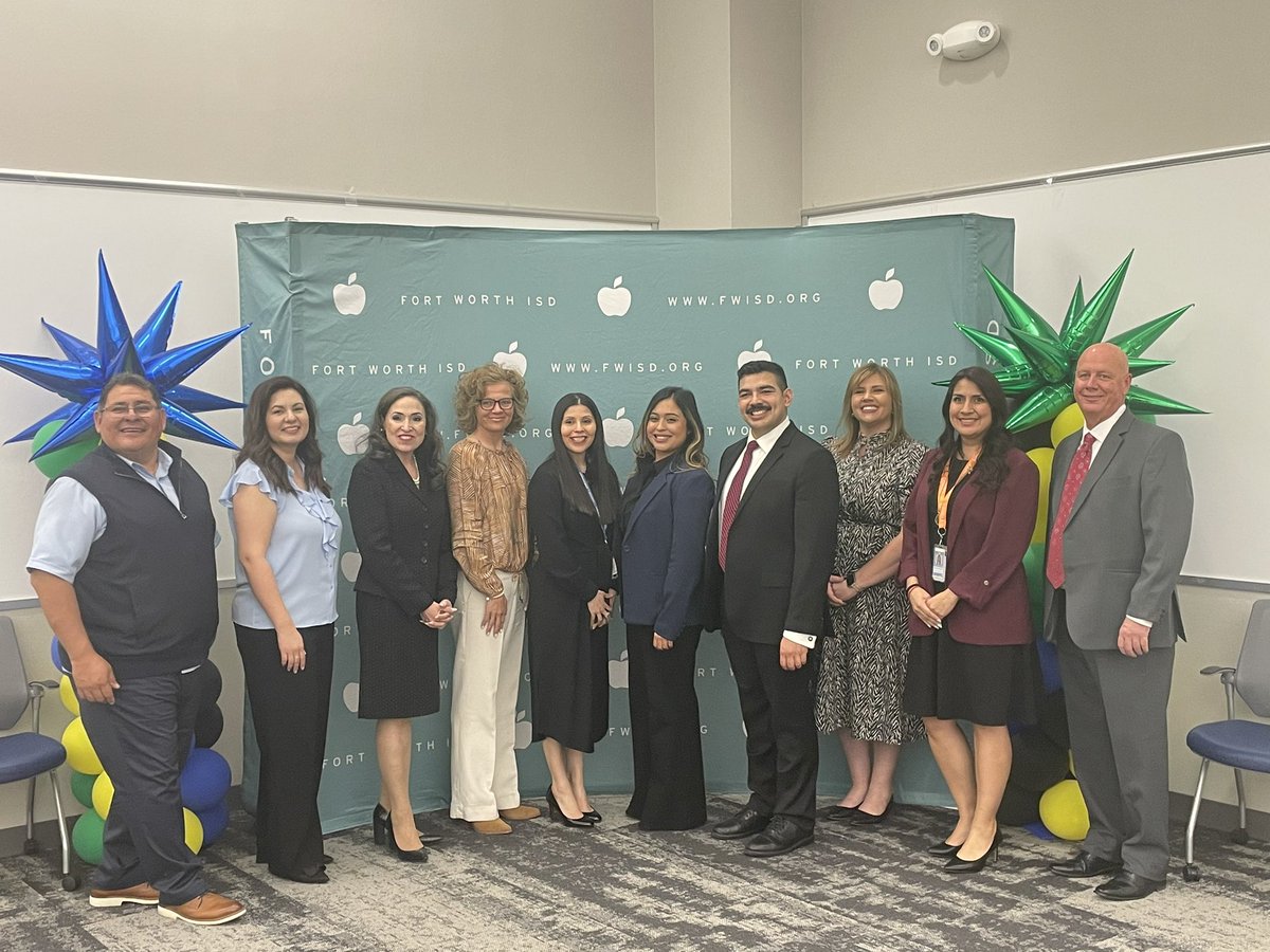 VictoriaVilla_1's tweet photo. The Principal Fellows Cohort presentation today was a powerful reminder of the impact of strong leadership in education. With the support of our campus leaders, we continue to grow. Huge thanks to Dr. Valle &amp; @YassminCLee for their guidance!
#LeadershipMatters #TexasTech https://t.co/epeVzOBvI8