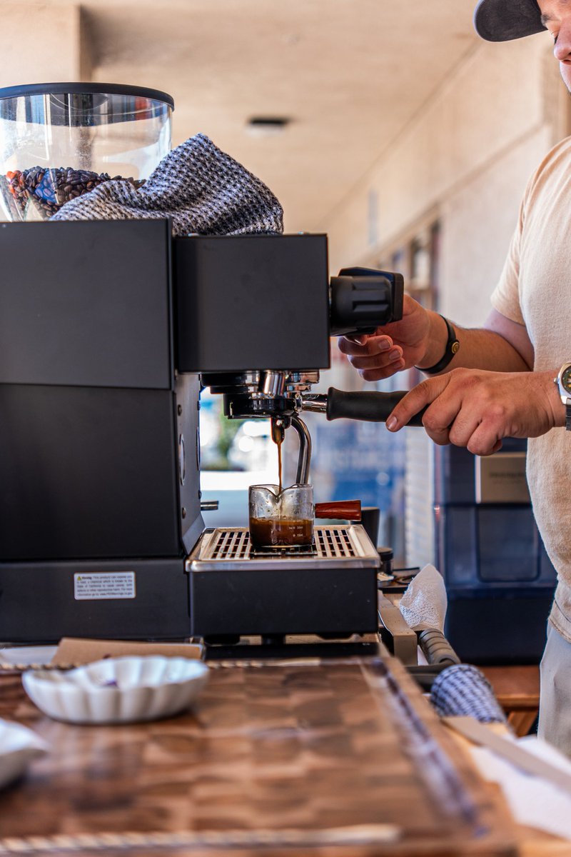 TheCoffeePact's tweet photo. Thanks, @urban__exchange, for having us out here!

Thank you, @jrrealestatemedia, for the pictures. We can't wait for you to stop by again.

#coffeecart #coffee #urbanexchangetemecula https://t.co/JGSL5m047S