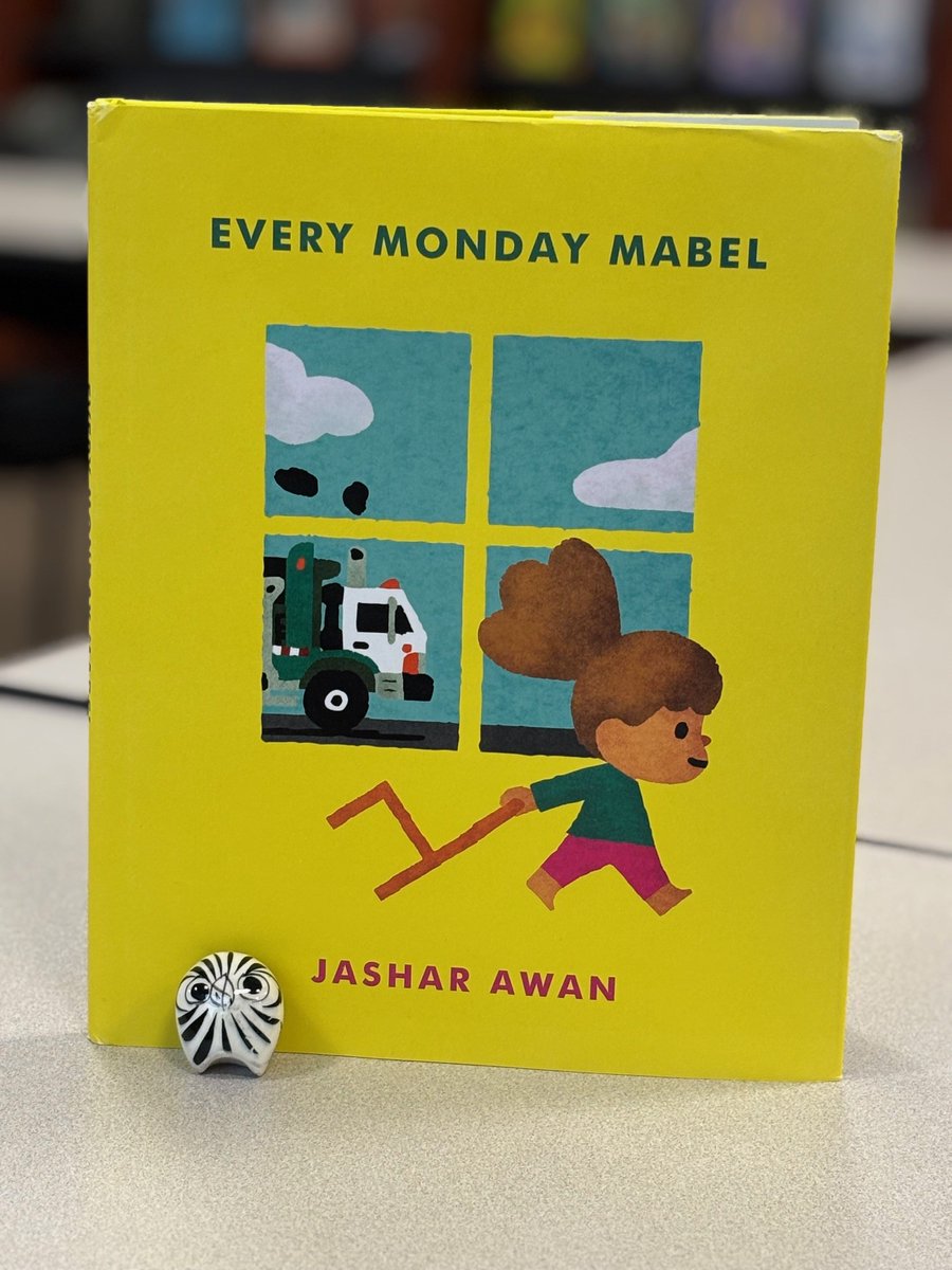 🚗📚 Every Monday Mabel by Jashar Awan. #dailybutlershelfie #EveryMondayMabel <a href="/JasharAwan/">Jashar Awan</a> <a href="/SimonKIDS/">Simon Kids</a>
