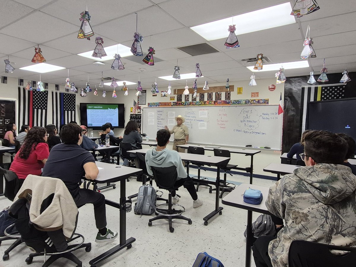 EMT I is now in full action training for CERT Community Emergency Response Team certification with Instructor R. Lopez. <a href="/McAllenISDCTE/">McAllen ISD CTE</a>