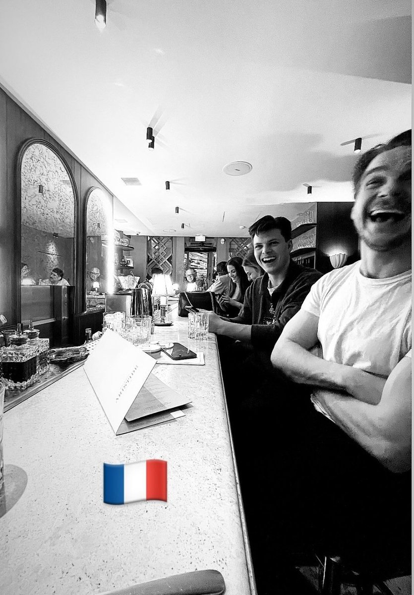 pov: you are on a double date with ivar and hvitserk