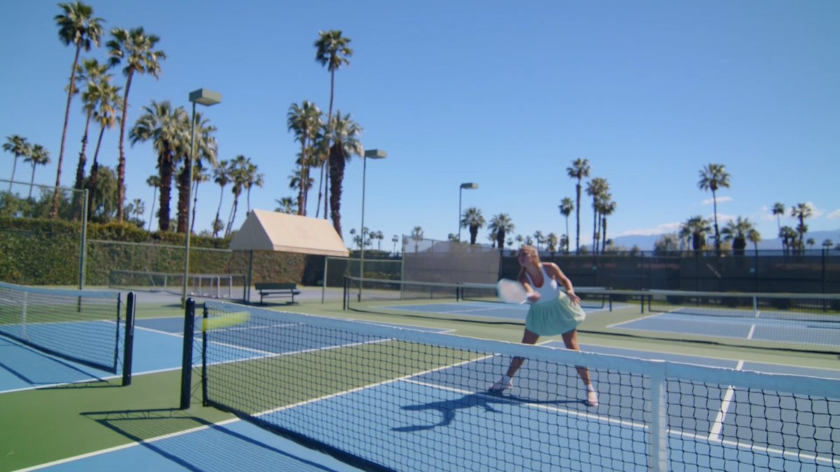 “Roll - Punch - High Volley” Pickleball Drill Tutorial youtu.be/xCIN6ZQJI1Y?si…